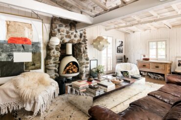 Vintage cabin in Echo Park [6441x3623]