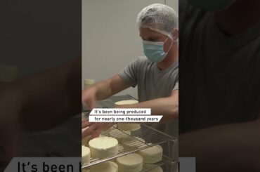 How French Camembert is made