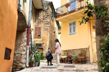 I am quitting..... French village life, Making Decisions