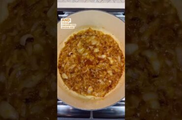 Today we're enjoying FRENCH ONION BEAN SOUP WITHCHEESY BREAD!#springrecipes #appetizerideas #shorts