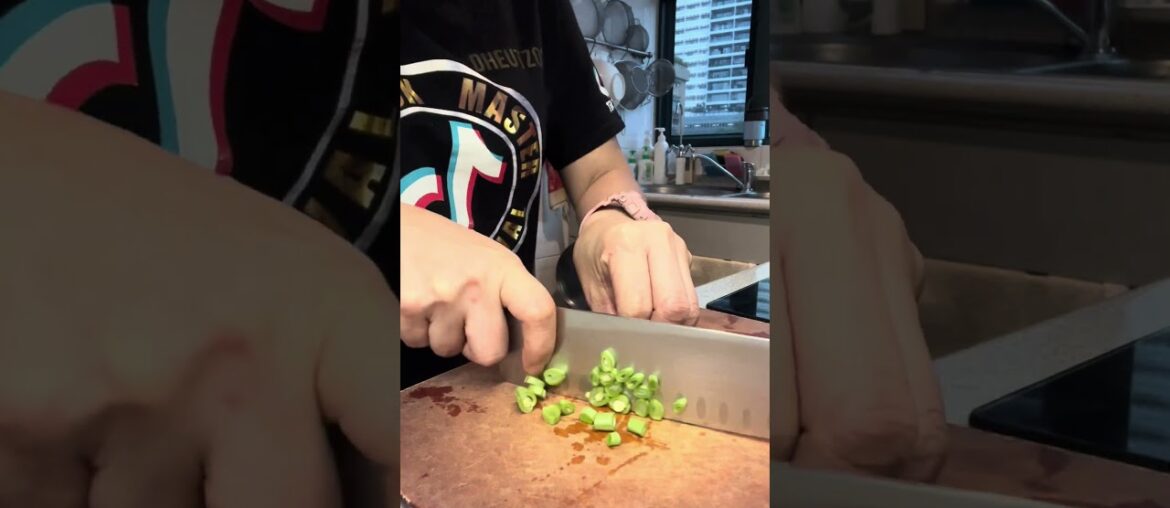 Cutting French beans #shortsvideo #satisfyingcutting -#foryou #asmr #satisfying