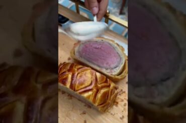 #BEEFWELLINGTON in the most beautiful dining room The Lanesborough Grill #ksatehere #foodrecipe