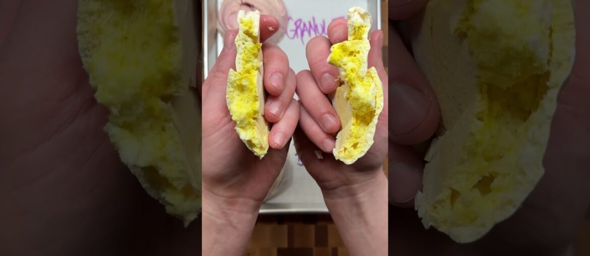 How the Type of Sugar Affects The Taste and Texture of French Meringues #baking How the Type of Sugar Affects The Taste and Texture of French Meringues #baking