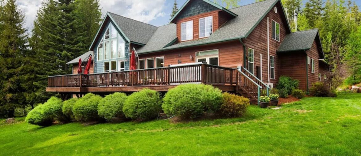 Sandpoint Luxury Home for Sale | 141 Morning Glory Ln | $1,399,000 (Branded) Sandpoint Luxury Home for Sale | 141 Morning Glory Ln | $1,399,000 (Branded)