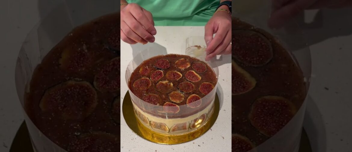 Figuesier (Figs cake) #bakery #pastrychef #home #dubai #trend #dessert #foodbloger #france #paris