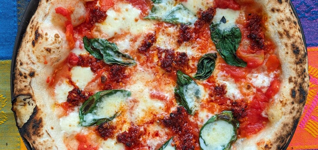 Margherita with nduja