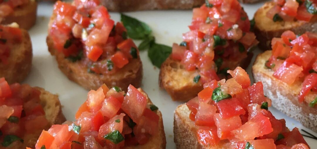 Sunny Bruschetta for cloudy day ☀️😋