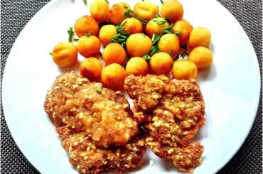 Yesterday's two course menu. Fried neck steak in corn breadcrumbs marinated in mustard, garlic and gyros seasoning with croquettes and baked potatoes with smoked meat, egg and cheese. It was excellent 😋 have a nice day everyone 🍻