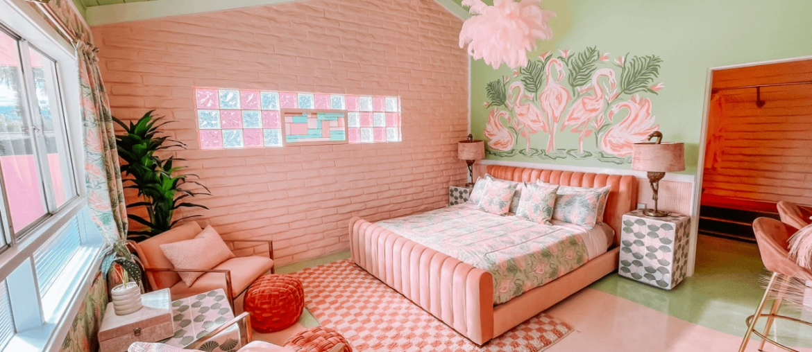 Pink Flamingo Suite at The Trixie Motel in Palm Springs CA {1282 x 953]