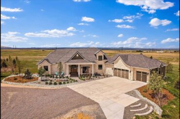 25995 Cave Spring Trail in Elbert Colorado - Luxury Estate For Sale on 35 Acres with Barn