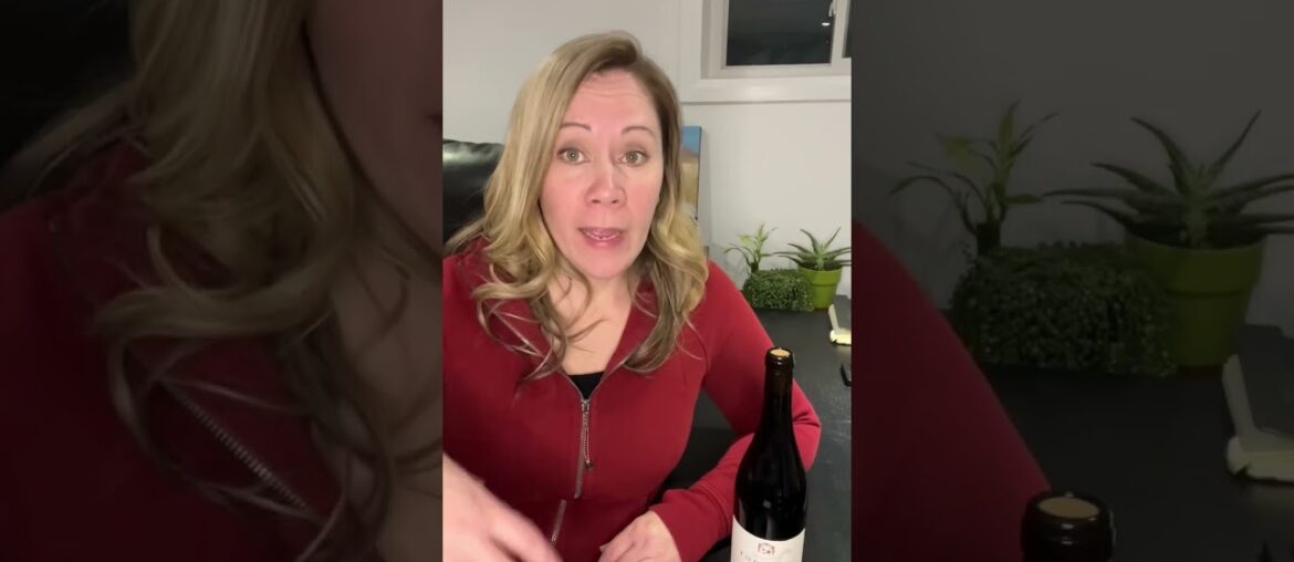 Wine review: Fogolar 2019 Cabernet Franc. #wine #shorts Wine review: Fogolar 2019 Cabernet Franc. #wine #shorts