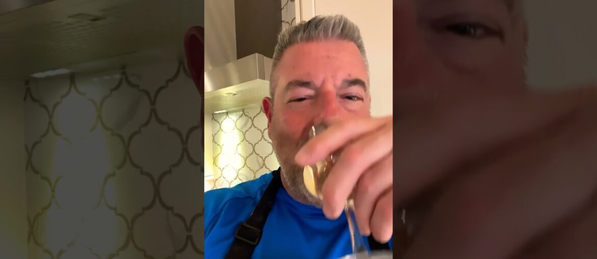 Gavi Wine will knock your socks off #shorts #review #pairs well with wine