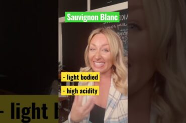 What’s the difference between Sauvignon Blanc & Chardonnay? #shorts #wine #chardonnay #whitewine