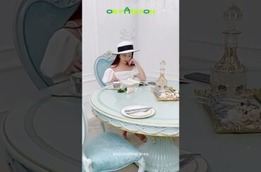 OE-FASHION Bespoke luxury French style 1.38M round dining table and chairs