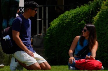 PICKING UP GIRLS IN PARIS!