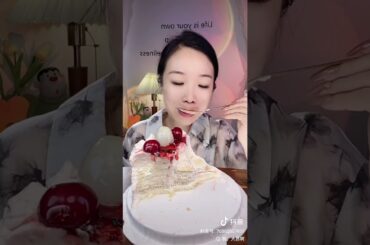 Lychee French Mille-feuille Springtime Delicious Thousand-layer Cake Let's try all kinds of cake