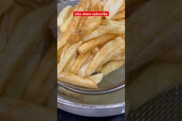 Crispy French fries #trending #food #viral #youtubeshorts #viralvideoshorts #cooking