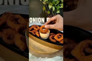 VIRAL Crispy Onion Rings without bread crumbs #food #cooking #recipe #recipeshorts #onionrings