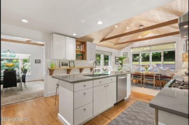 Greenwich CT Homes Real Estate for Sale: 300 Orchard Street