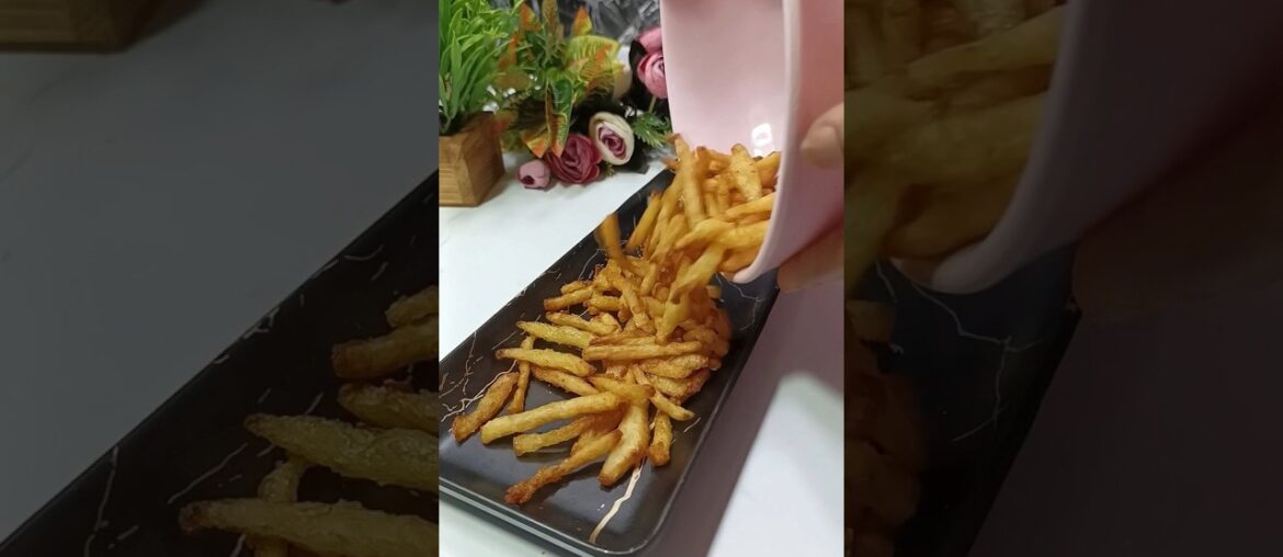 Periperi french fries #shorts #food #recipe #viral Periperi french fries #shorts #food #recipe #viral