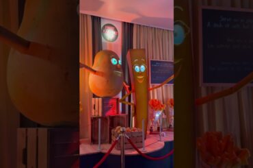 Dancing French Fries Museum Bruges Belgium #travelshorts #foodshorts #funnyshorts #eriksshorts