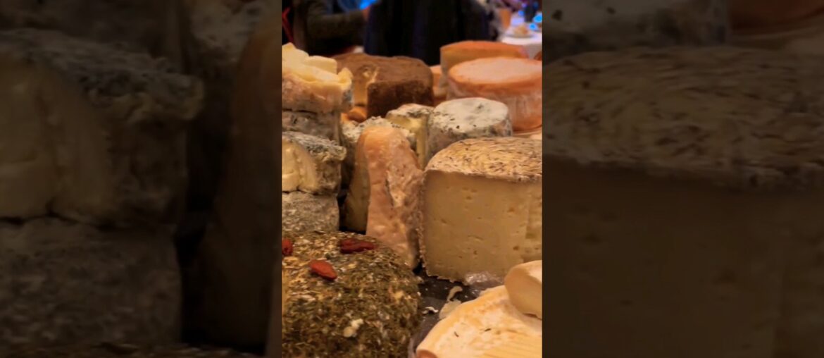 Yummy Traditional French Cheese  #food #frenchcheese #foodie #trending #shorts #shortvideo #viral