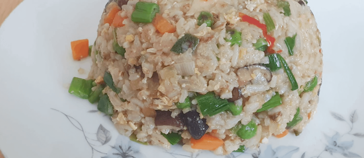 Egg fried rice with shiitake and bamboo shoots