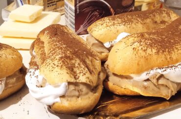 Cappuccino cream eclairs