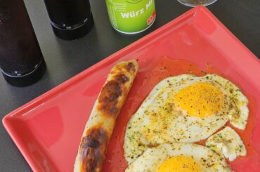 Caraway sausage with fried eggs