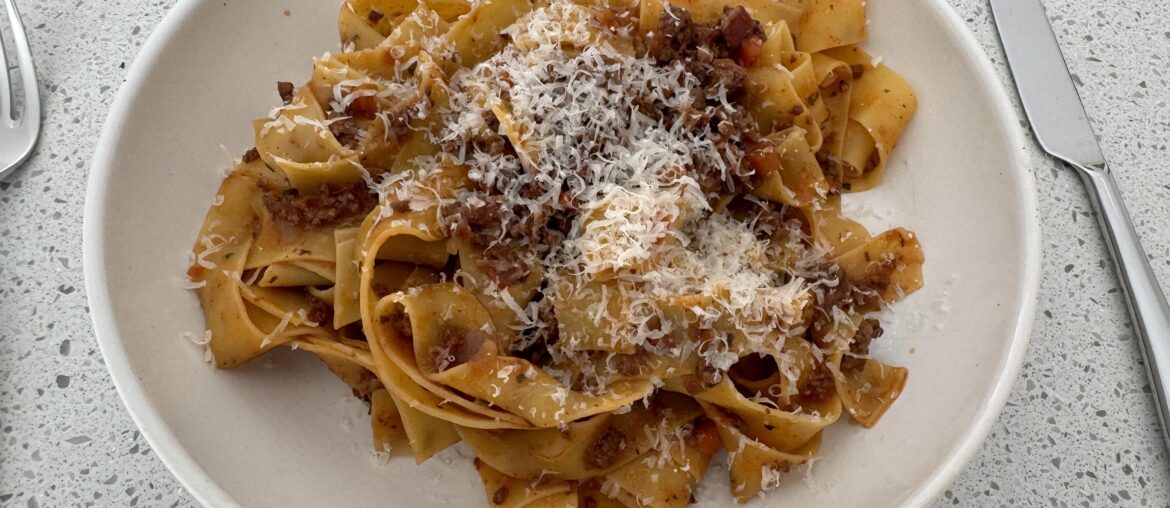Bolognese pappardelle