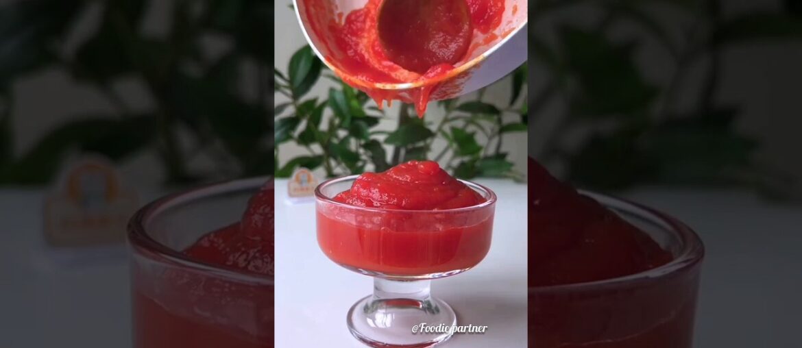 tomato ketchup with French fries in japan #youtubeshorts #frenchfries #foodblogger #foodlover #food