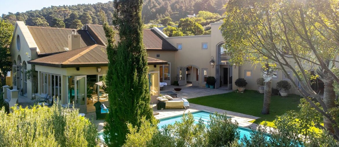 Grand French Style Chateau ! Views!!!!