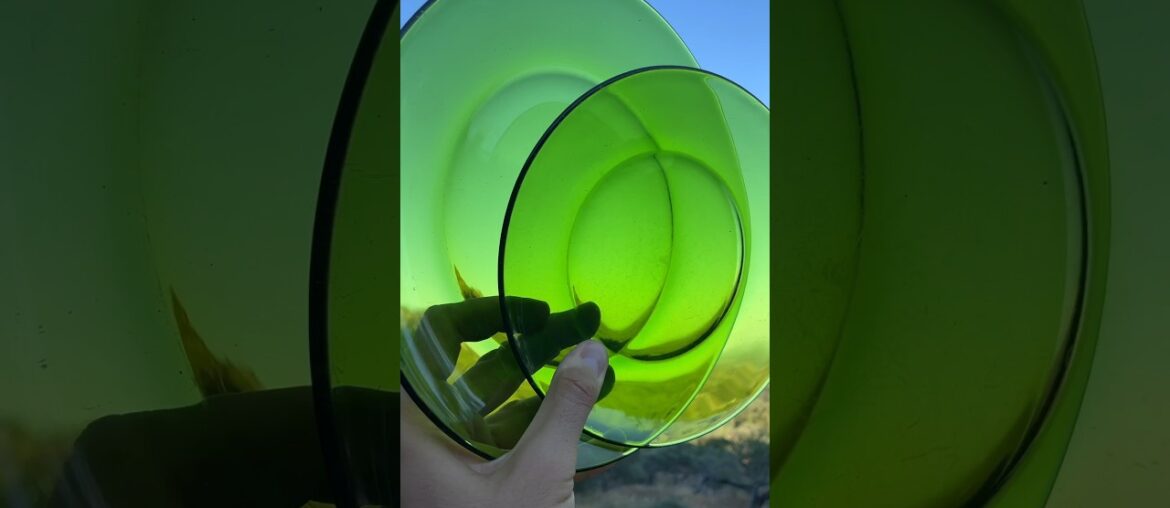 French Green dining plates by Duralex #vintage #dining