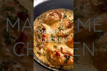 Make this easy Marry Me Chicken for dinner! #chicken #dinner #marryme #parmesanchicken