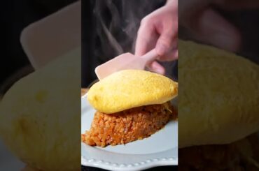 PERFECT OMELET (OMRICE) @omletpro9356 #shorts