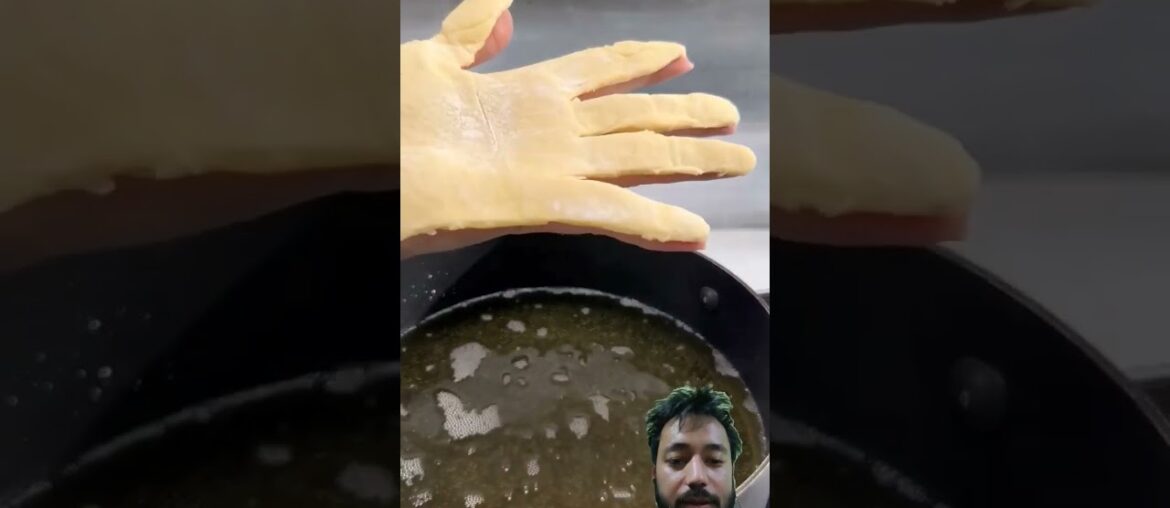 french fries in the shape of hand #recipe #food  #shorts