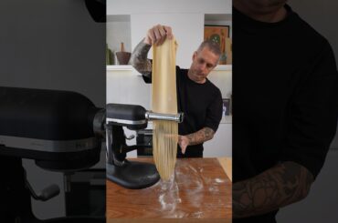 Homemade spaghetti pasta with @KitchenaidAustralia  #madeformakers #shorts #kitchenaidcollab