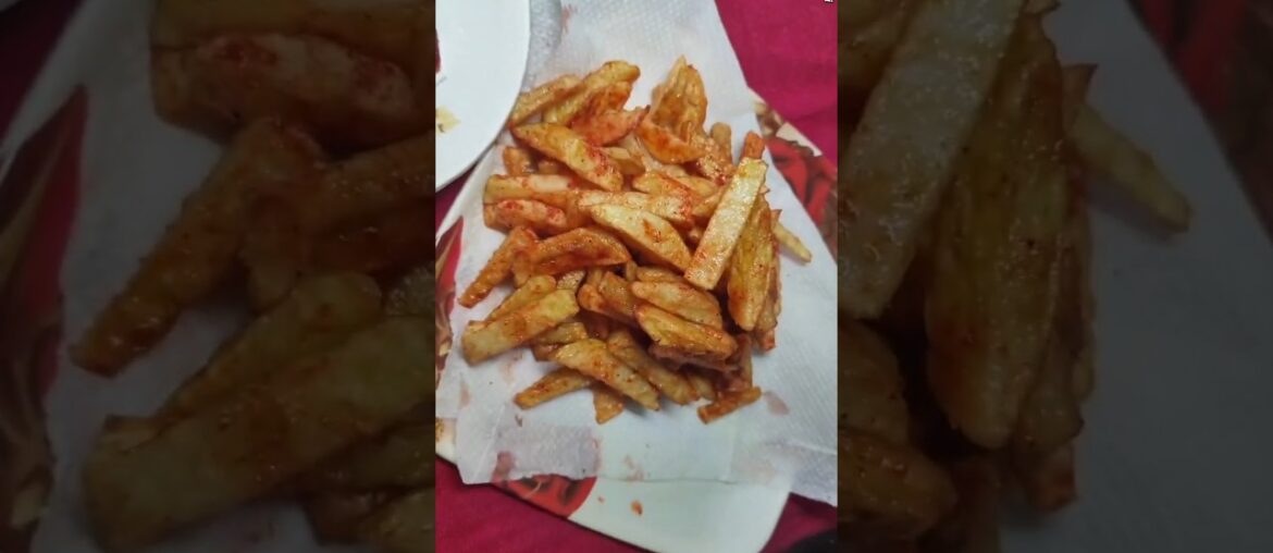 Village Style French Fries | #shorts #youtubeshorts #shortsfeed #viral #frenchfries #malakirasoi