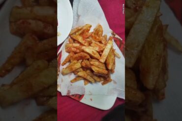 Village Style French Fries | #shorts #youtubeshorts #shortsfeed #viral #frenchfries #malakirasoi