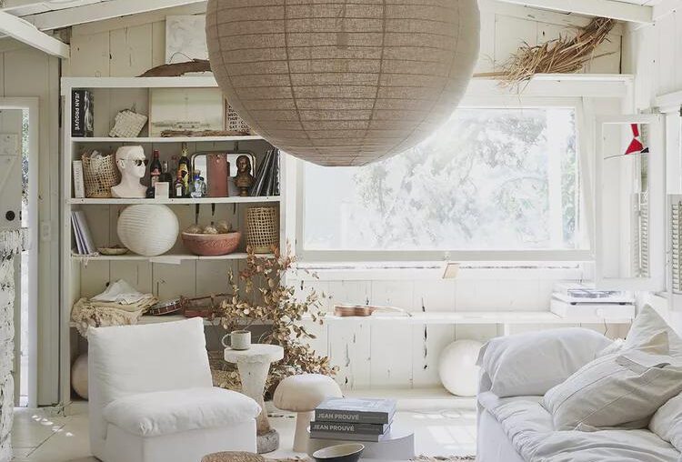 Cabin Living Room, Los Angeles, USA [750x971]