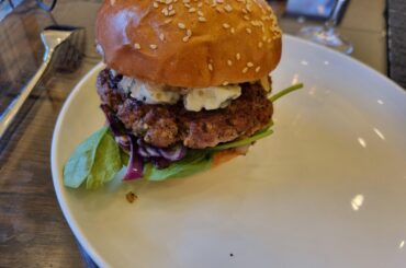 Burger au canard et au roquefort (recette)