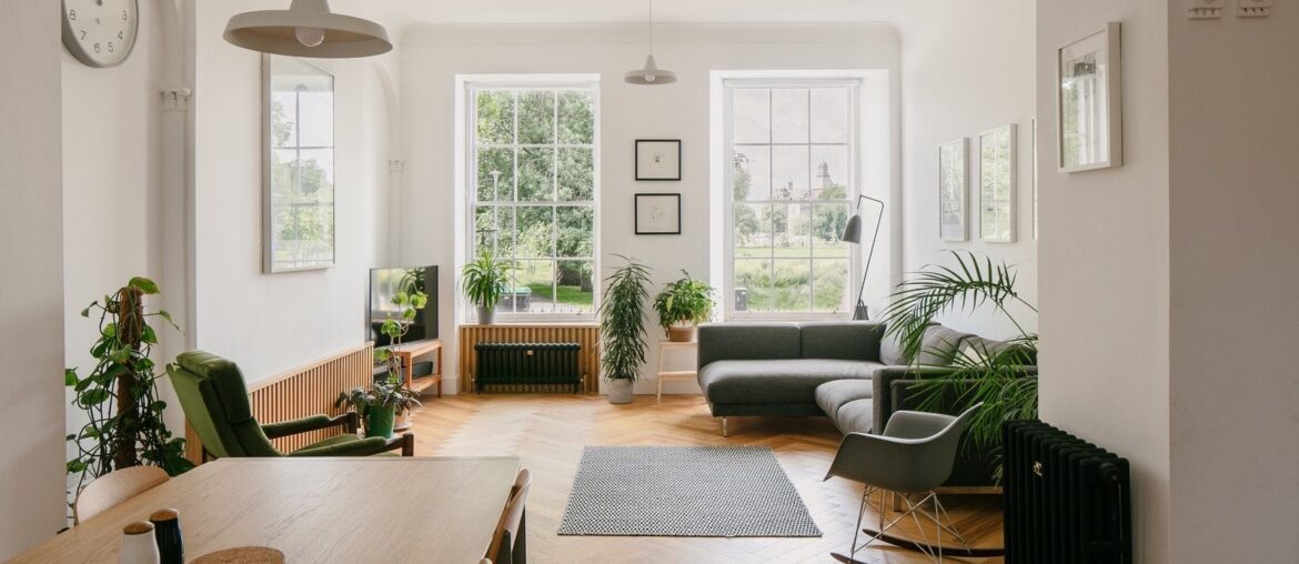 Renovated apartment in a historic Georgian mansion block right next to Leith Links Park, Edinburgh, Scotland [1600x1067]