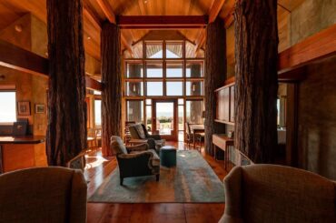 Expansive and Organic Room at the Newport Ranch Inn in Fort Bragg, California [1920x1080]