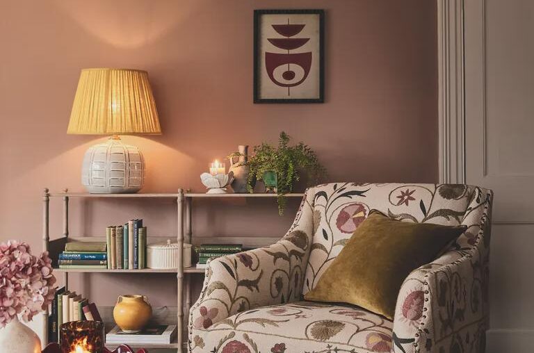 Warm Colours Living Room, Kansas City Missouri [768x1152]