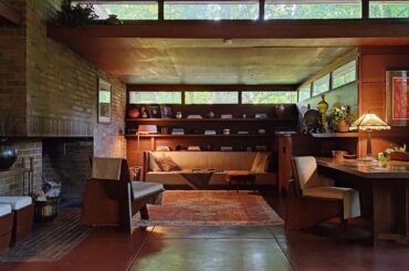 [OC] The cozy alcove in a tiny home designed by Frank Lloyd Wright [4096×3072]