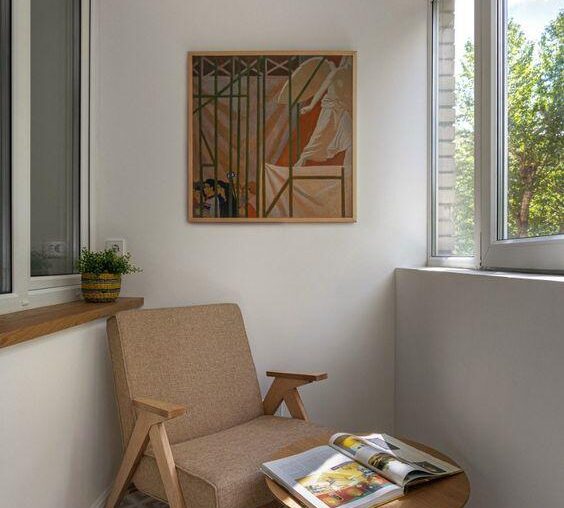 Small and Simple Balcony, Wichita, Kansas [564x841]