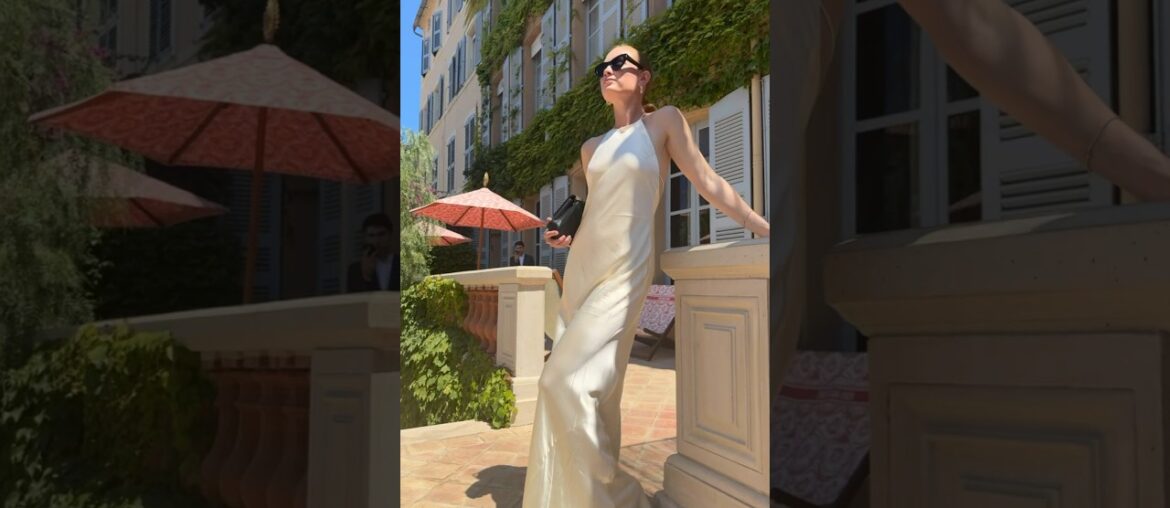 The most luxurious Cafe in St. Tropez #DiorCafe #StTropez #luxurydining