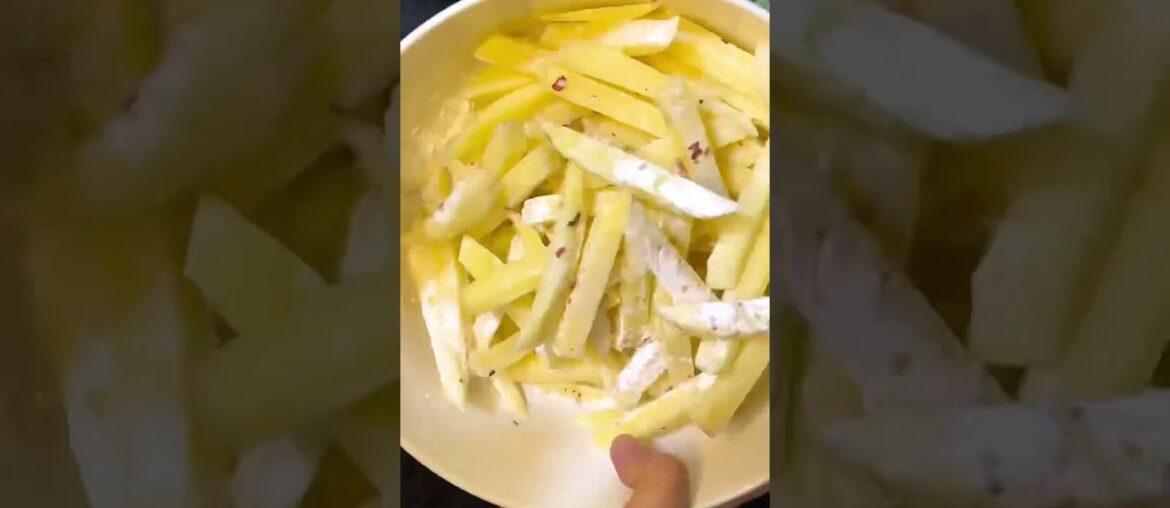 How to make crispy french recipe #fries #potatorecipes #crispyfries #deliciousfood #friedpotato