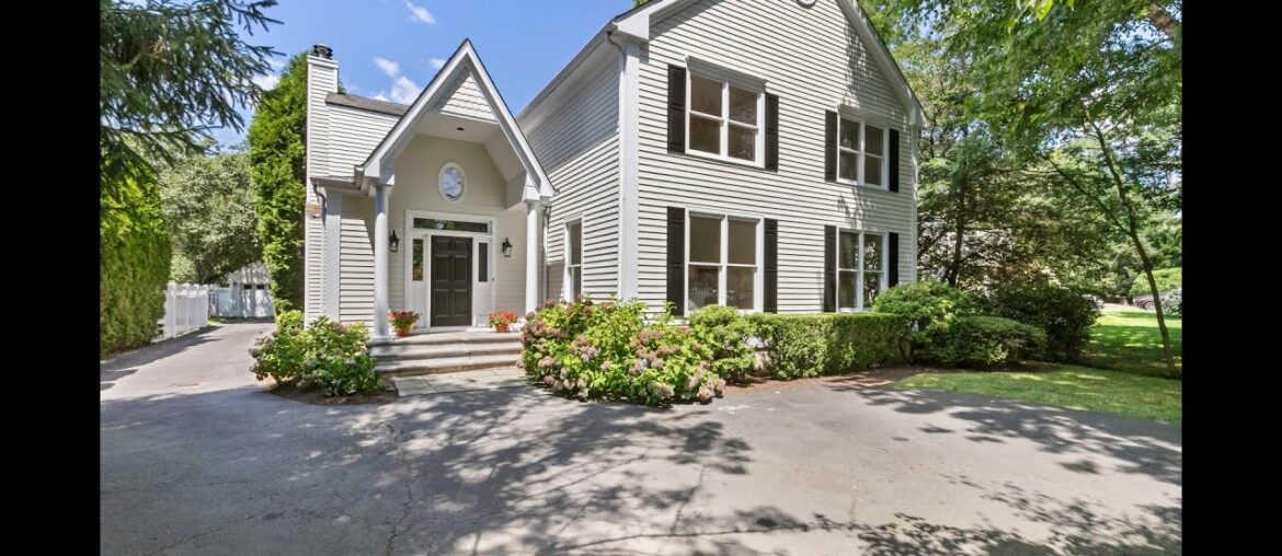 107 Summit Road Riverside, CT | ColdwellBankerHomes.com