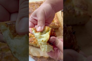 GARLIC BUTTER INFUSED FOCACCIA #focaccia